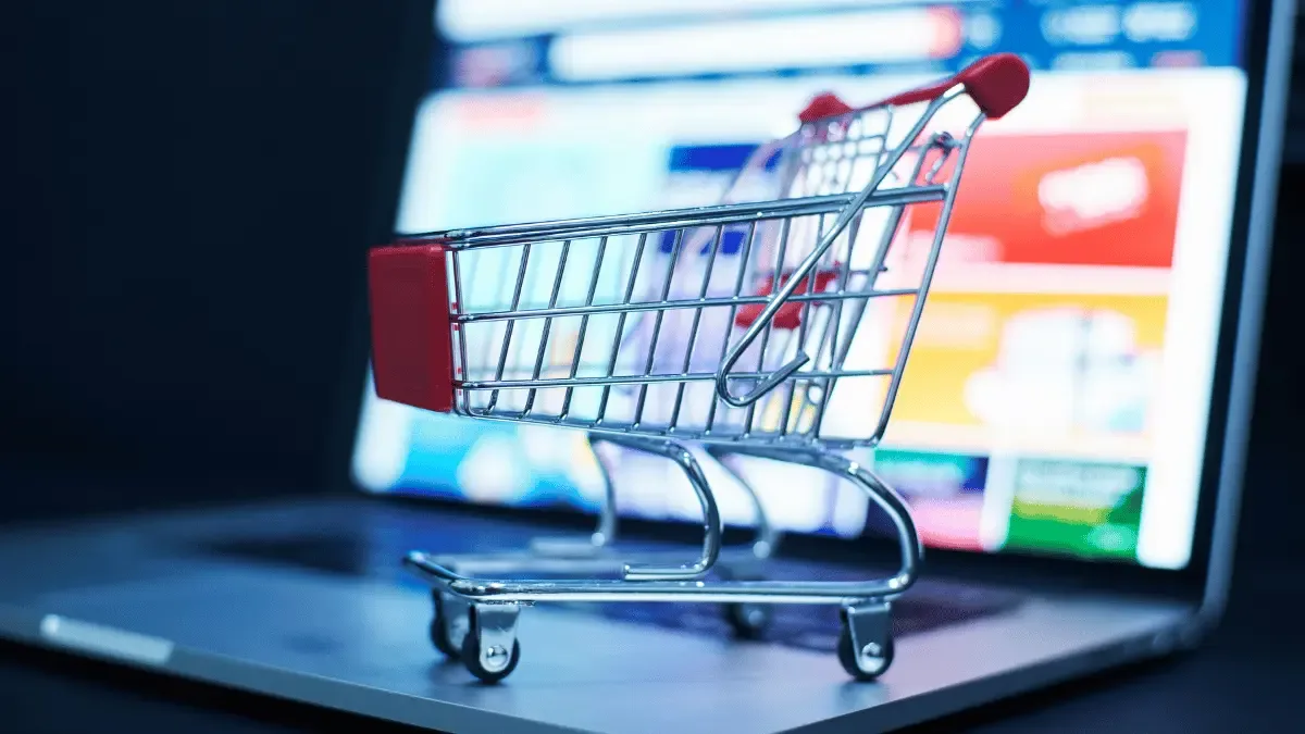 WooCommerce mı Özel E-Ticaret Yazılımı mı?